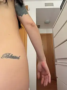 BellaGiaxx's cam snapshot