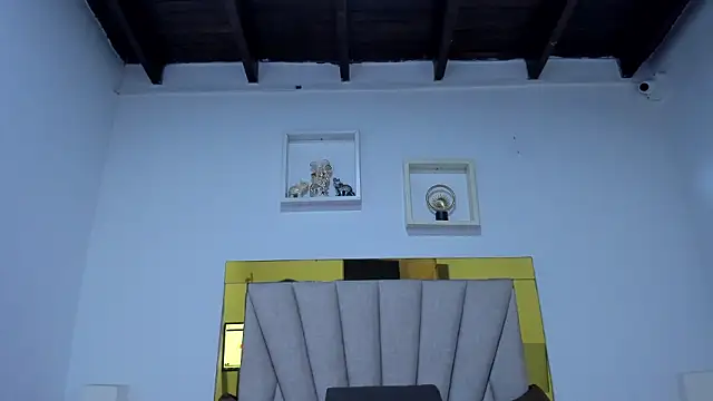 vahiolet_fuentes's cam snapshot