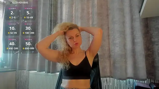 LanaLight_x's cam snapshot