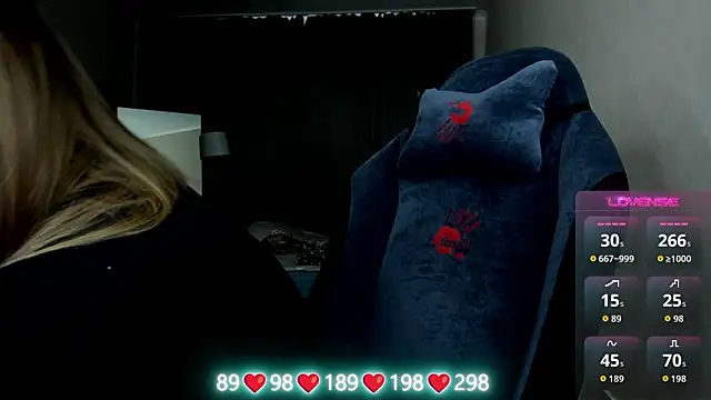 Olivia_Munk live sex cam