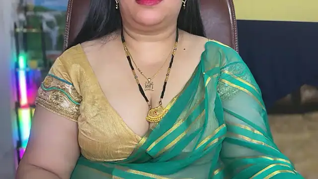 FlatVincy4 live sex cam