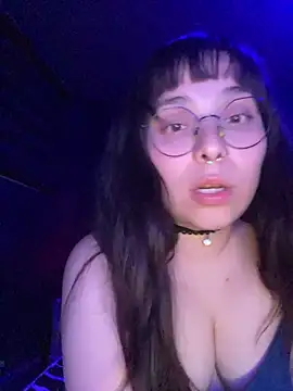 Solo_yoss live sex cam
