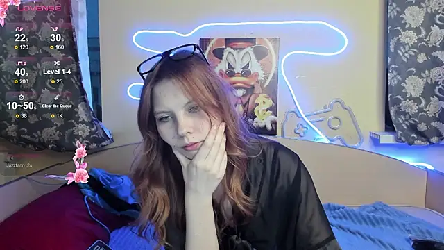 EmberVexen's cam snapshot