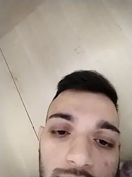 Francescodicristina44's cam snapshot