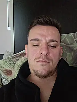 Huge_cock22cm's cam snapshot