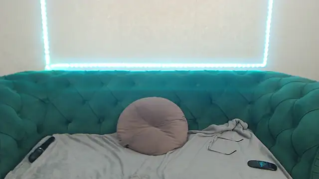 IvanaCharm's cam snapshot