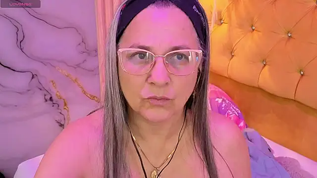 miisevvie_'s cam snapshot