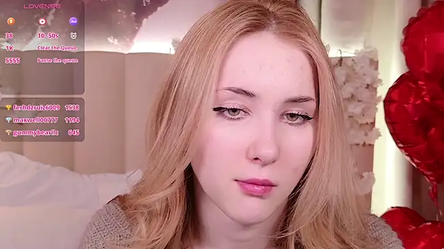 LiraKink's cam snapshot