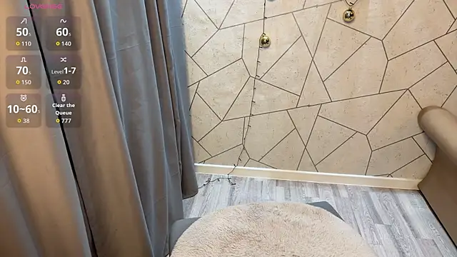 sofiasuperplus's cam snapshot