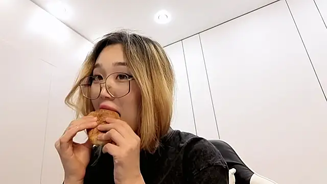 Jennatyan's cam snapshot