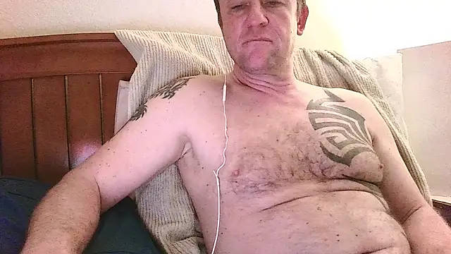 Yournaughty's cam snapshot