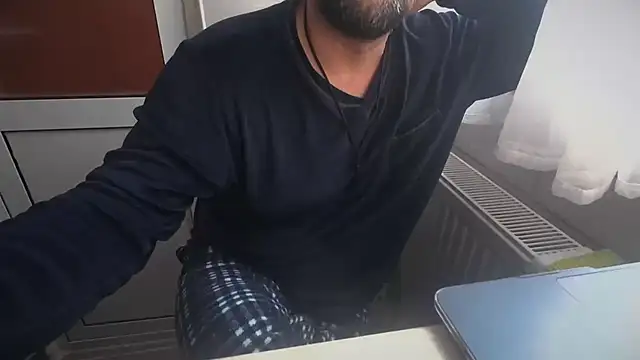 TARKAN1 live sex cam