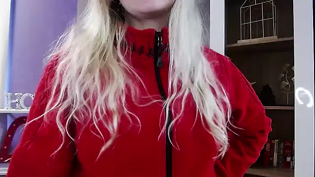 Zoey_Erotic's cam snapshot