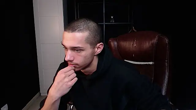 KaydenDrew live sex cam