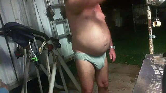 herbie010666 live sex cam