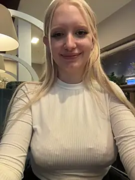 Milkyy_wway live sex cam