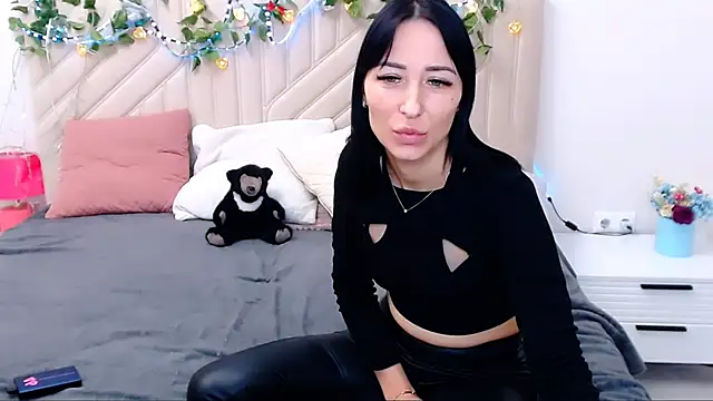 BURNING-BRUNETKA's cam snapshot