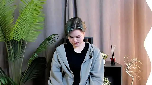 RoyceCamon's cam snapshot