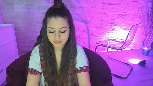 BellaNoir_'s cam snapshot