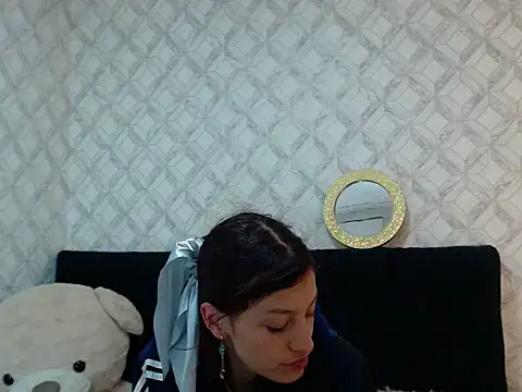 Emma-Wilson's cam snapshot