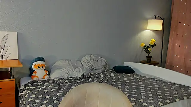 EthalCarlsqq's cam snapshot