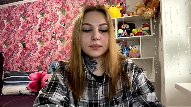 TraciBallena's cam snapshot