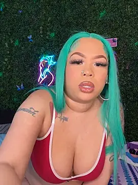 RenaThickAss live sex cam