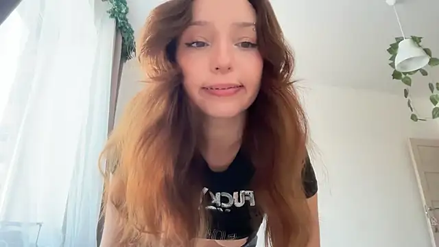 Katie____'s cam snapshot