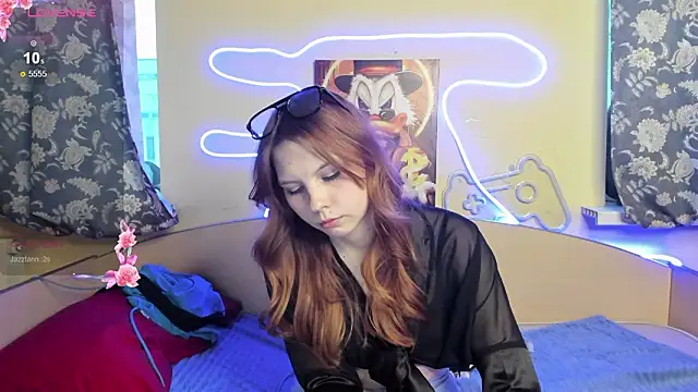 EmberVexen's cam snapshot