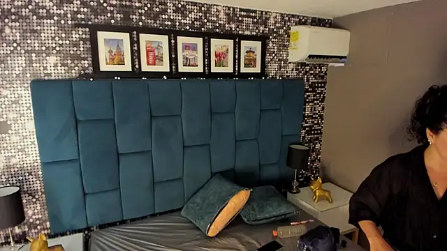 hanny_milf's cam snapshot