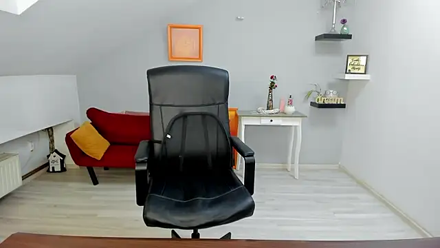 LollaGirl's cam snapshot