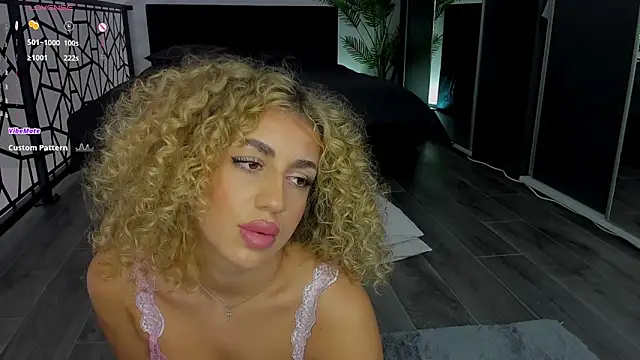 SugarPixiee's cam snapshot