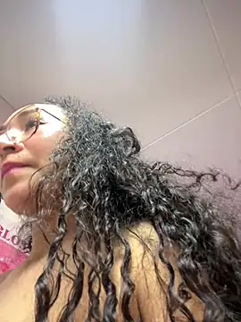 Dany_Moon_'s cam snapshot