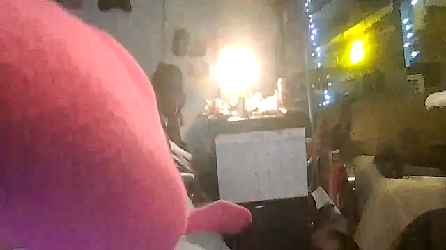 ShysluutGia's cam snapshot