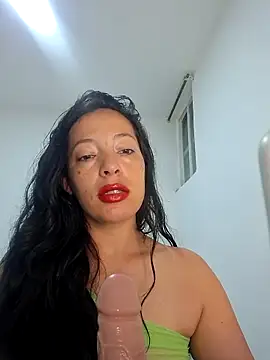 Gia_Gold's cam snapshot