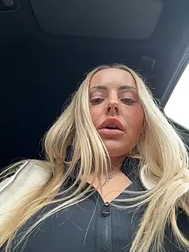 EmaSalis live sex cam