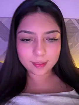 Maii_chan live sex cam