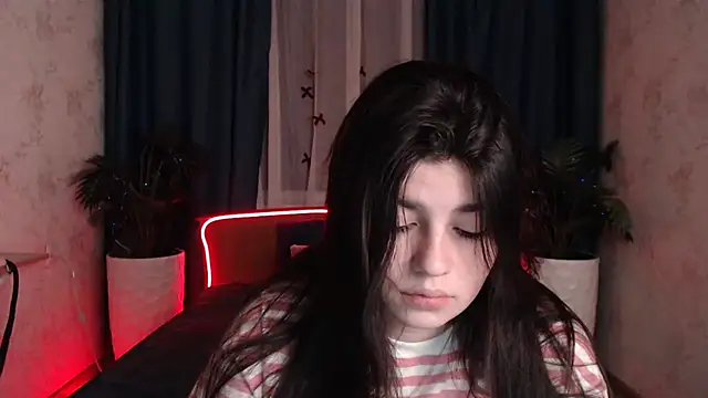 KisaModel live sex cam