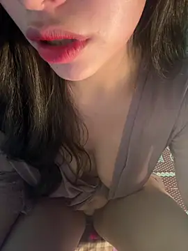 QuynhAnh_2k1's cam snapshot