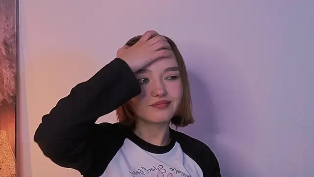 Leyla_crsh's cam snapshot