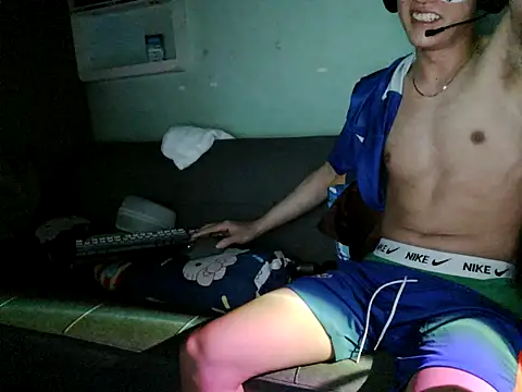 boyhigh1997 live sex cam