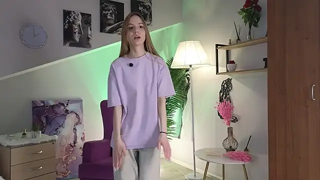 FranciscaGaring's cam snapshot