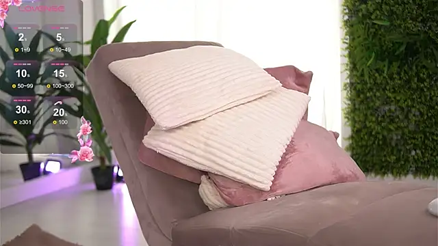 FreyaHeart live sex cam