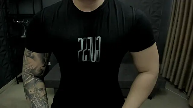 TonyWilcox live sex cam