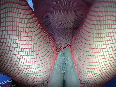 Sugarbaby32's cam snapshot