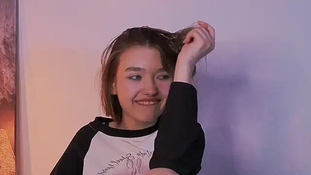 Leyla_crsh's cam snapshot