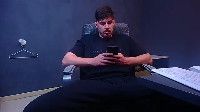 EnzoRace's cam snapshot