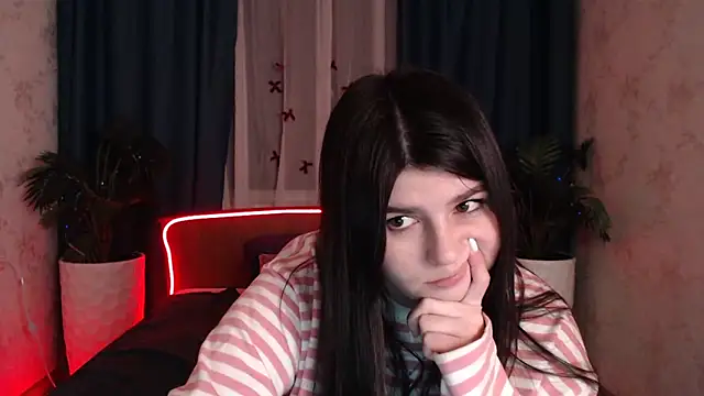 KisaModel live sex cam