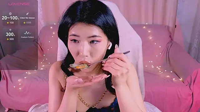 Wendy__Hills's cam snapshot