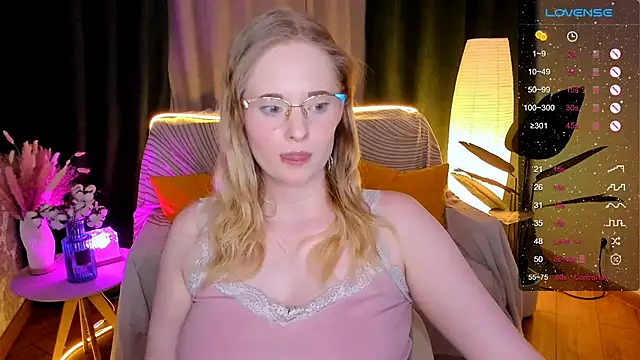 Aemilia_ live sex cam